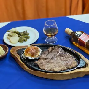 Restaurante El lugar del Mariachi Aragón 5