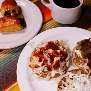 Restaurante El lugar del Mariachi Aragón 7
