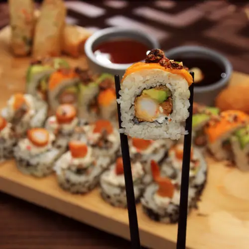 Restaurante Urban Sushi Wok Ramen WTC - foto 4