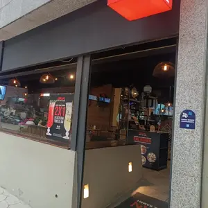 Restaurante Urban Sushi Wok Ramen Zona Rosa 5
