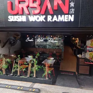 Restaurante Urban Sushi Wok Ramen Insurgentes 1