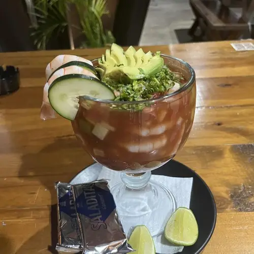 Restaurante Petaluma Marisqueria Playa del Carmen  - foto 4