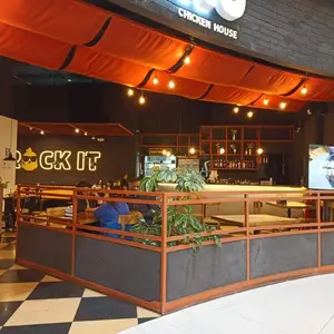 Restaurante Posho Chicken House Arequipa  6