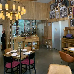 Restaurante Porteño Torre Virreyes 7