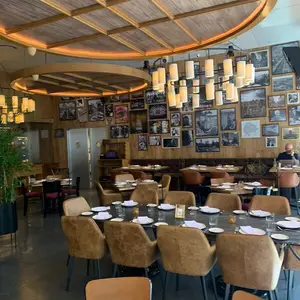 Restaurante Porteño Torre Virreyes 9