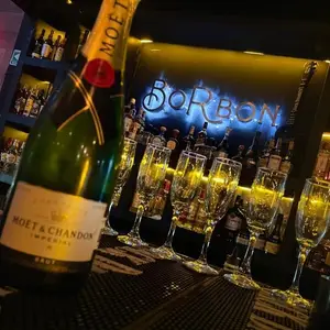 Restaurante Bar BoRbon Coapa 8