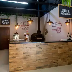 Margherita Pizza Y Vino Sucursal Naciones 1