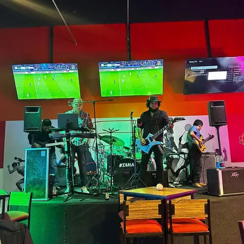 The Back Yard Sports Bar Coapa - foto 1