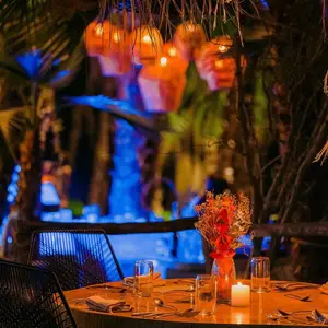 Restaurante DUM Todos Santos 9