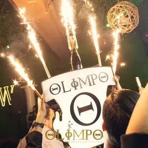 Olimpo Rooftop Nápoles 9