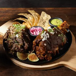 Mezcal Mexican Cantina Bogotá 3