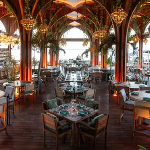Restaurante Mono Wild Grillhouse Cancún 1