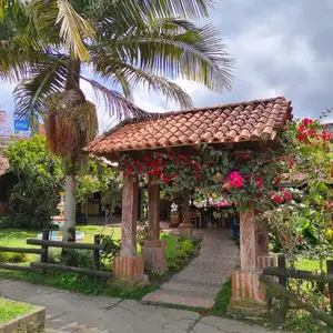 Restaurant Bar El Portal Guatapé 1