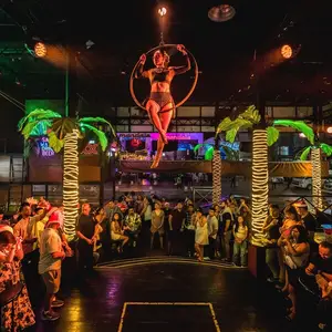 Congo Bar Cancún 7