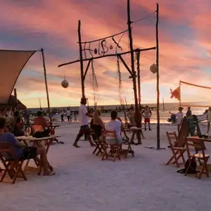 Capitán Capitán Club de Playa Holbox 1
