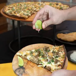 Demetrio's Pizza Porn Américas - foto 3