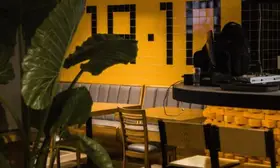 Diecinueve Diez Gastro Cantina Centro