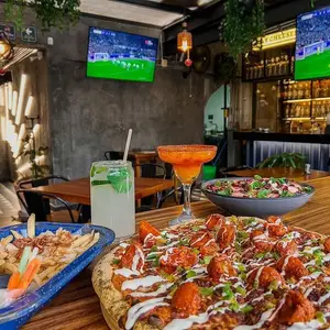 Restaurante Holy Cheese Pachuca 2