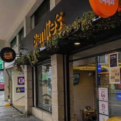 Restaurante Benjie's Plaza Juarez - foto 1