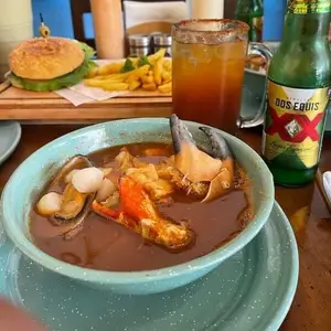 Mariscos Camilo’s Cozumel 8