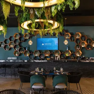 Restaurante Aristeo Cancún Cantina Moderna 5