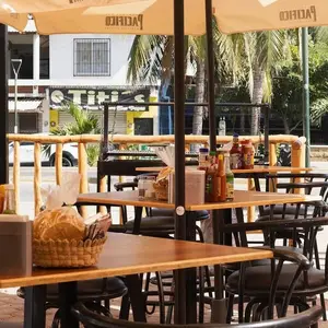Mariscos La Bichi Manzanillo 5
