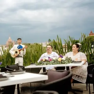 Conde Restaurante y Terraza San Miguel de Allende 7