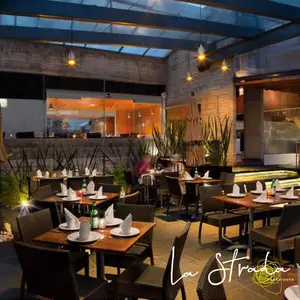 Restaurante La Strada Las Águilas 1