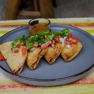 Restaurante Hijos del Cocho Bacalar 8