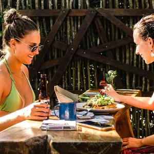 Restaurante Hijos del Cocho Bacalar 5