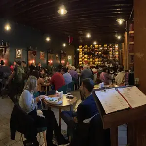 Restaurante Vino&Vinyl  Oaxaca  1