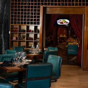Bovinos Steakhouse & Seafood Cancún 5