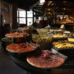 Bovinos Steakhouse & Seafood Cancún - foto 2
