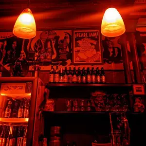 Bizarro Café Roma 8