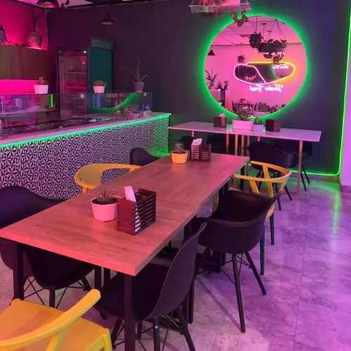 Restaurante PokeViche Monterrey - foto 1