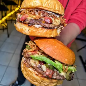 Richie Rich Wagyu Burgers San Pedro 5