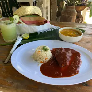 Jardín Zicarú Puerto Escondido  6
