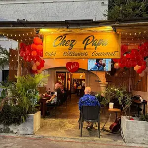 Restaurante Chez Papa Playa del Carmen 1