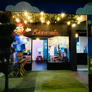 Restaurante Food&Games CDMX  1