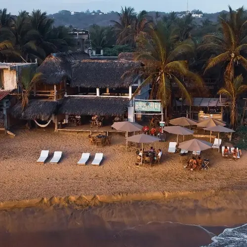Restaurante Salmastro Playa Zipolite - foto 1