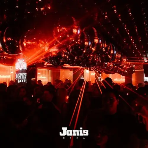 Janis Roma - foto 1