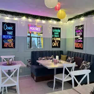 Loretta Café Satelite 5