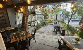 Restaurante El Buen Barrio Las Águilas