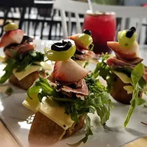Break & Bistro Venados CDMX 6