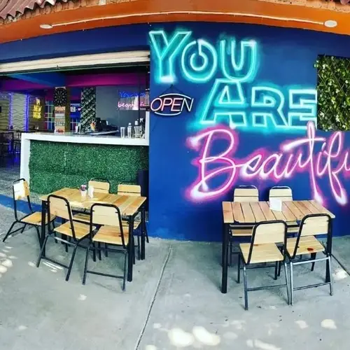 Restaurante You Are Beautiful Claveria - foto 1