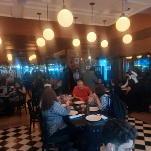 Restaurante La Famiglia Insurgentes 3