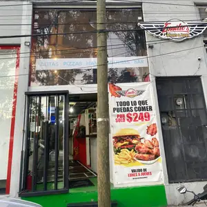 Emilio's Gastro & Bar CDMX 7