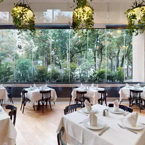 Restaurante Los Canarios Marquis Reforma  4