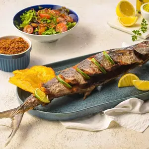Múcura Restaurant la 70 6