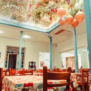 Restaurante La Antigua Medellín 3